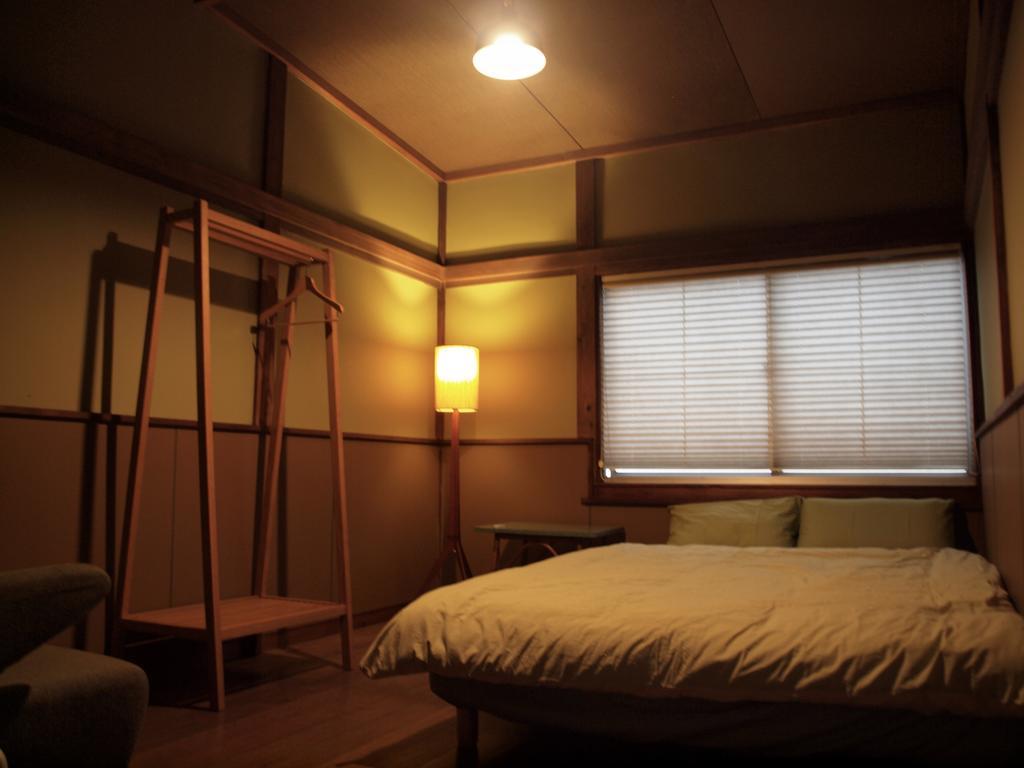 Tunnel Hostel Kitakjusu Szoba fotó